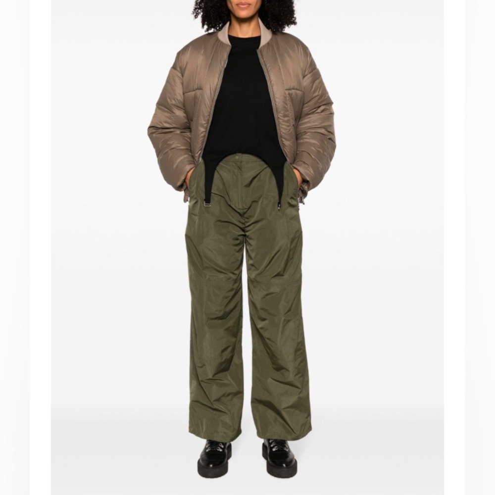 NWT [Moncler] Flared Logo High Waisted Green Trousers Women’s Sz EU 44, US 10/12